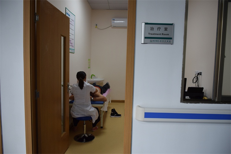 广东信誉好的老人护理及医疗服务推荐，理疗中心心理疏导