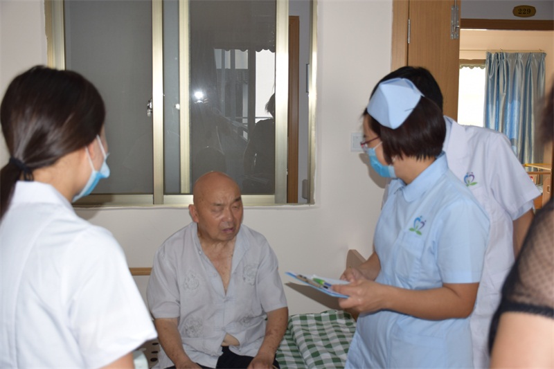 端州护理中心_肇庆哪里有提供信誉好的老人护理及医疗服务