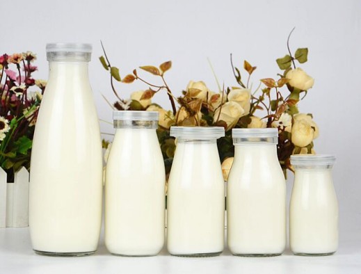 徐州博汇玻璃制品供应同行中有品质的奶瓶-厂家批发奶瓶