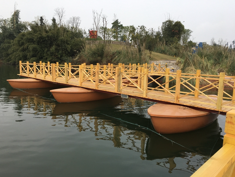 水上浮桥建设|广州区域有品质的水上浮桥厂家