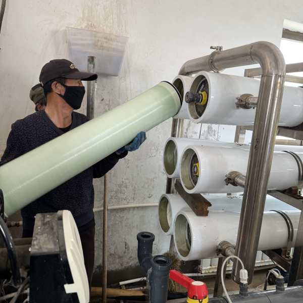 水厂消毒设备使用多年，该维修还是更换？