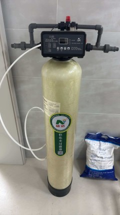 西安康诺 0.25吨软化水设备 调试运行 达标出水