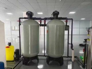 西安激光加工厂4吨反渗透设备机房管路施工实拍